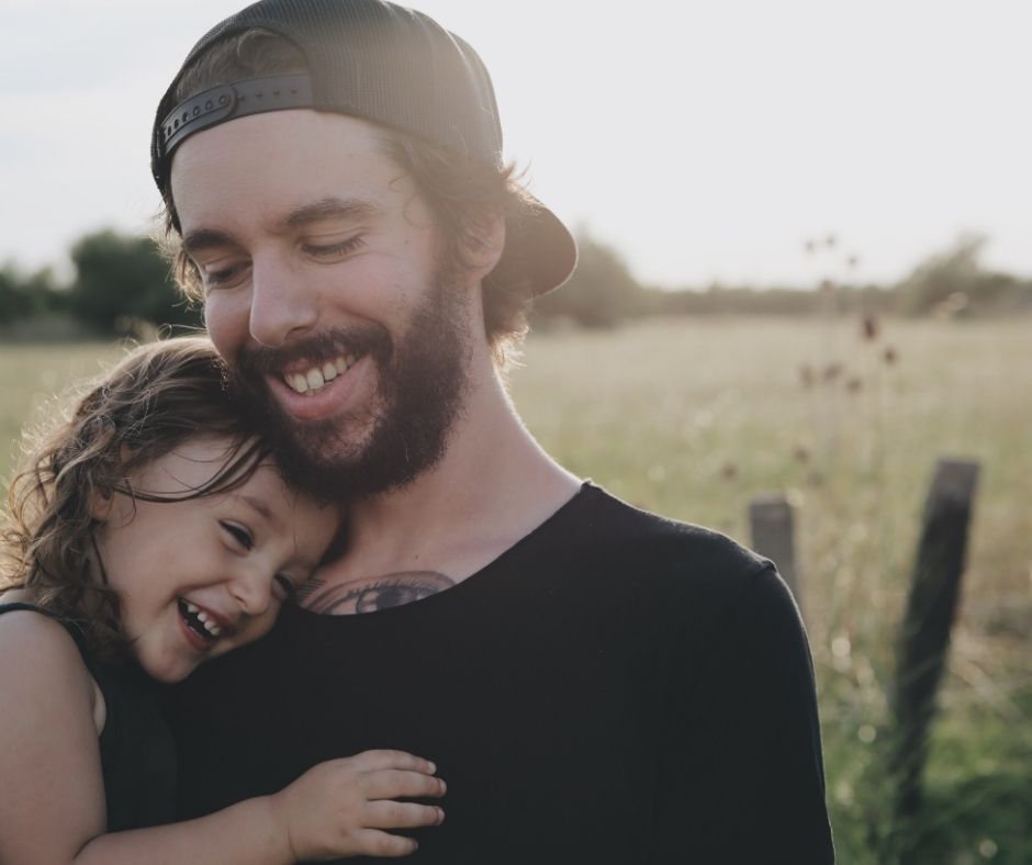 Père et sa Fille Dans les Bras