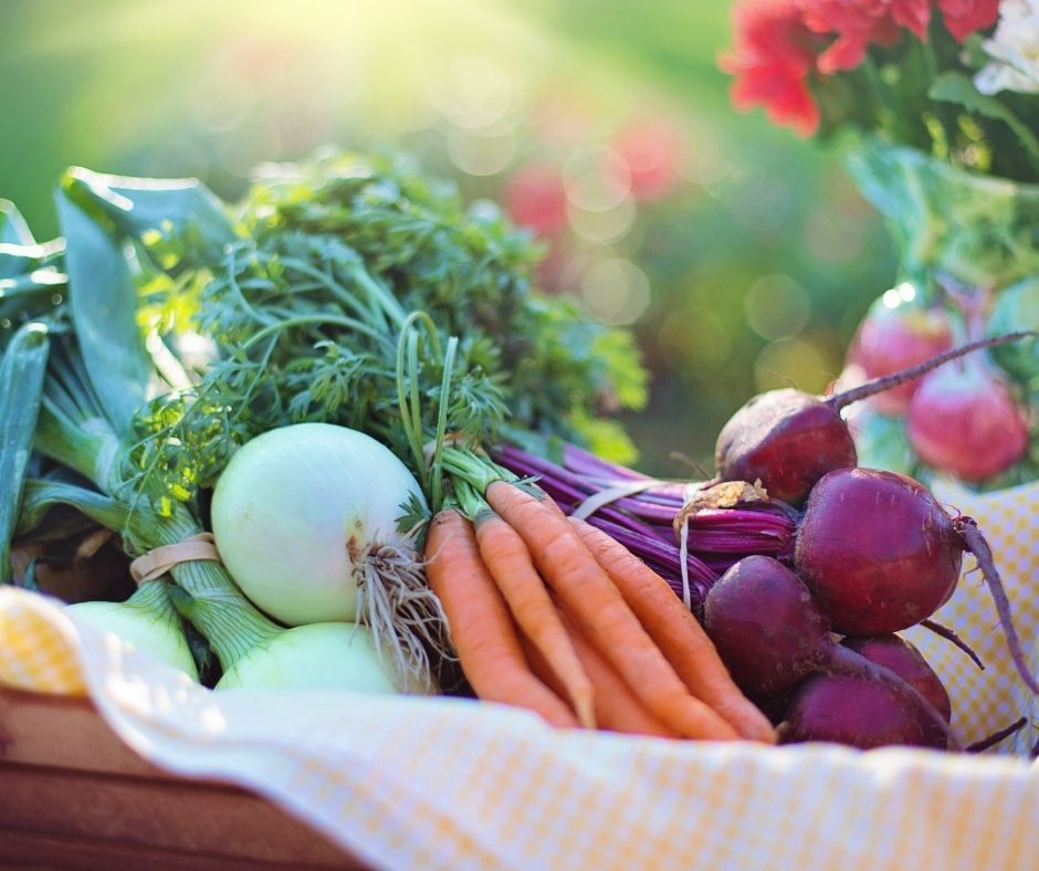 Quelques Légumes avec carottes au 1er Plan